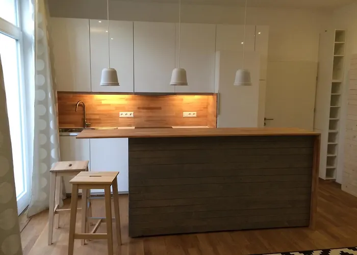 Moderne Studiowohnung In Mit Kueche Und Innenhof شقة كوبورغ