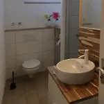 Moderne Studiowohnung In Mit Kueche Und Innenhof Апартаменты Кобург