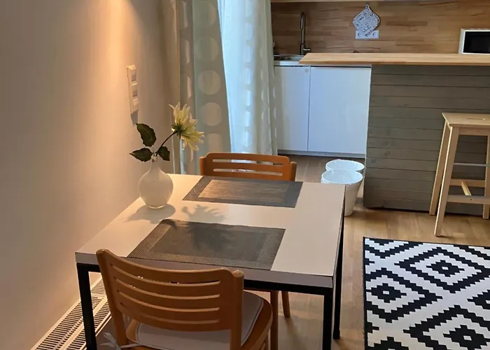 Moderne Studiowohnung In Mit Kueche Und Innenhof Appartement *