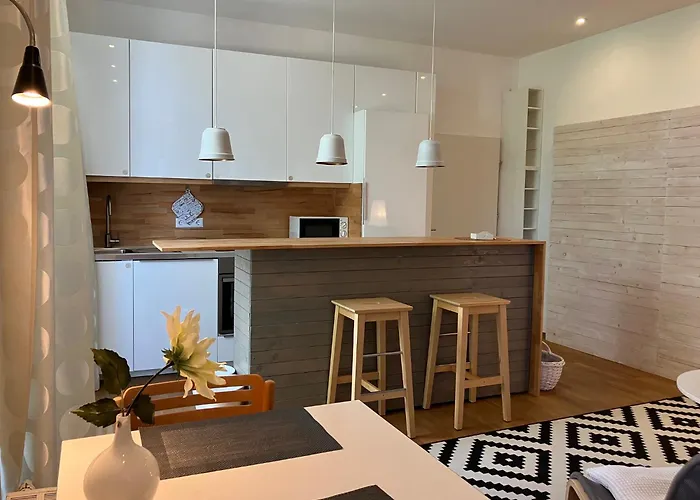 Moderne Studiowohnung In Mit Kueche Und Innenhof Appartement Coburg